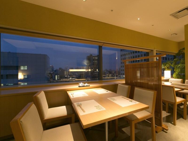 Nakanoshima Plaza Hotel Osaka Bagian luar foto